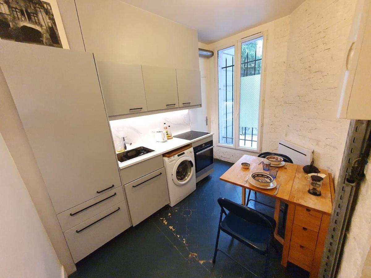 Home Sweet Home Montmartre Felix Ziem Париж Екстериор снимка